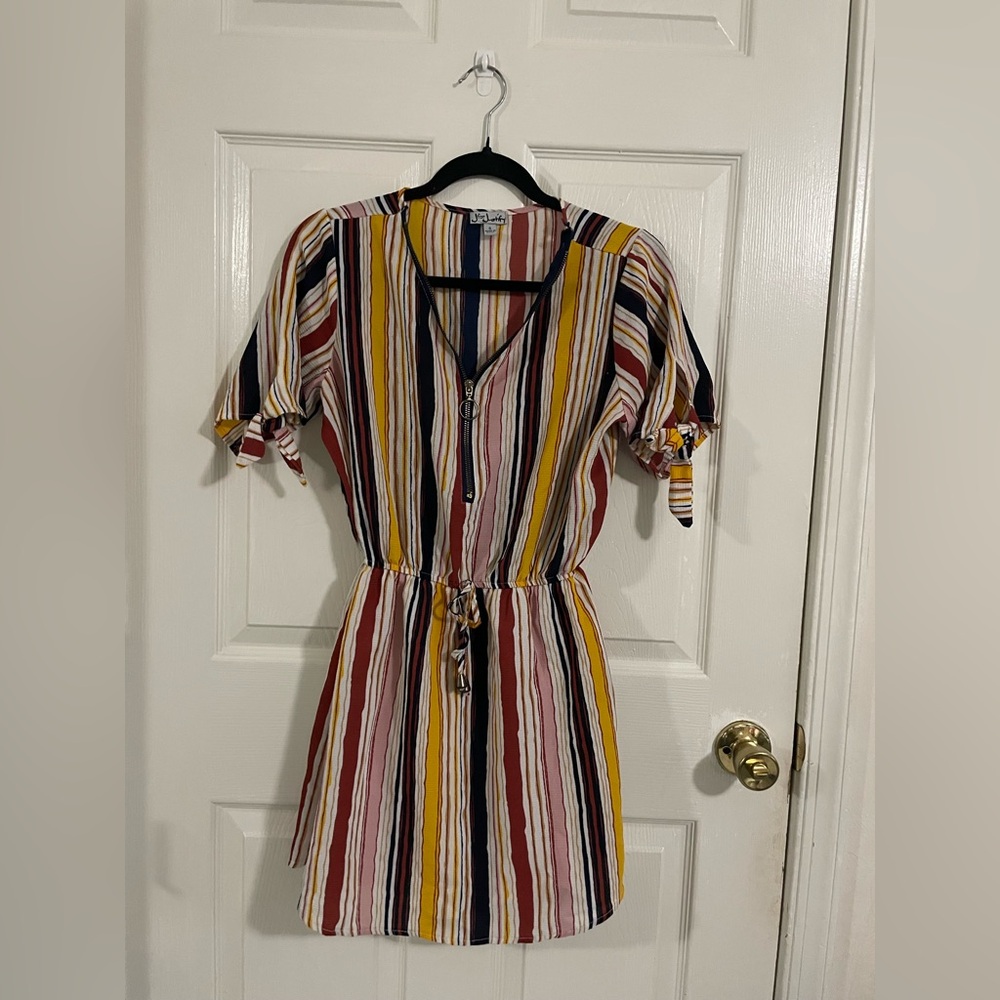 J for Justify Yellow and Blue Puff Sleeve Mini Sundress - Picture 2 of 7